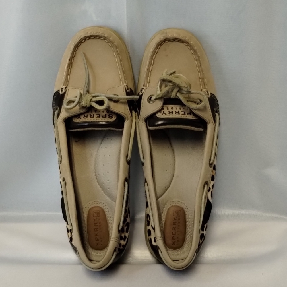 Sperry Women's Cream and Leopard Print Loafers